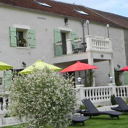 เลอ เปอตี โดแมน เดอ บัว อาฟริล Hotel Etais-la-Sauvin ภายนอก รูปภาพ