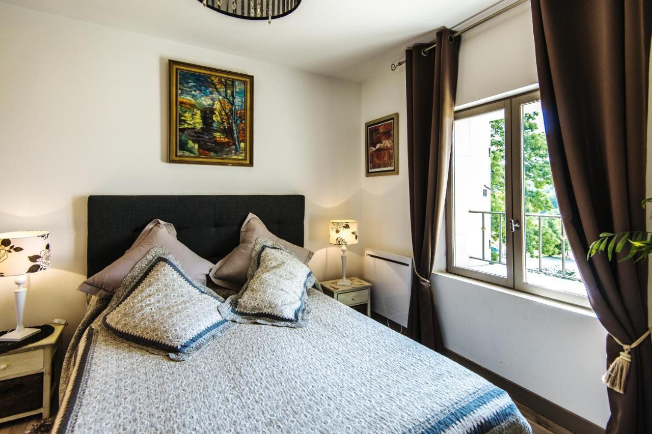เลอ เปอตี โดแมน เดอ บัว อาฟริล Hotel Etais-la-Sauvin ภายนอก รูปภาพ